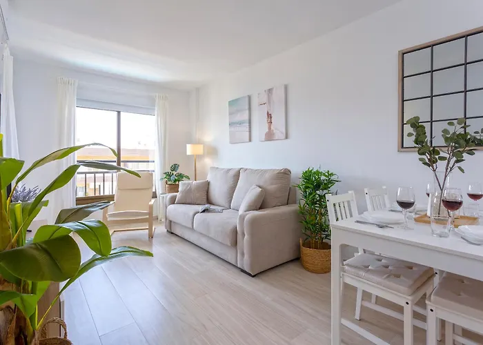 Sunstay Flat I Seaviews 푸엔히롤라