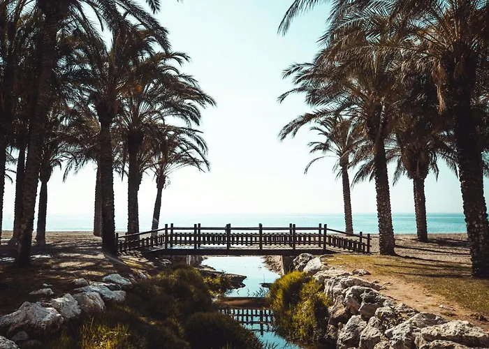 Sunstay Flat I Seaviews * 푸엔히롤라
